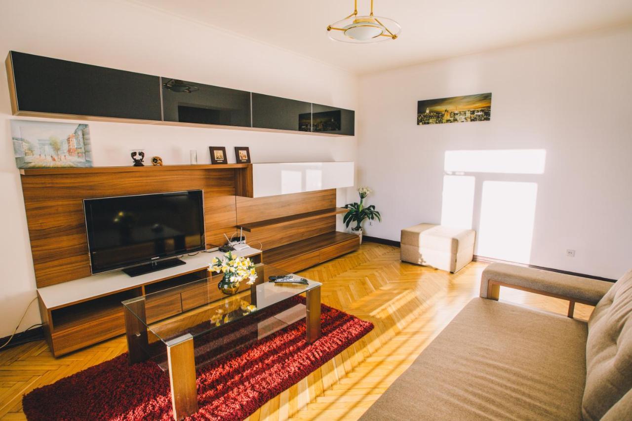 Amazing View Of Maydan! Apartman Kijev Kültér fotó