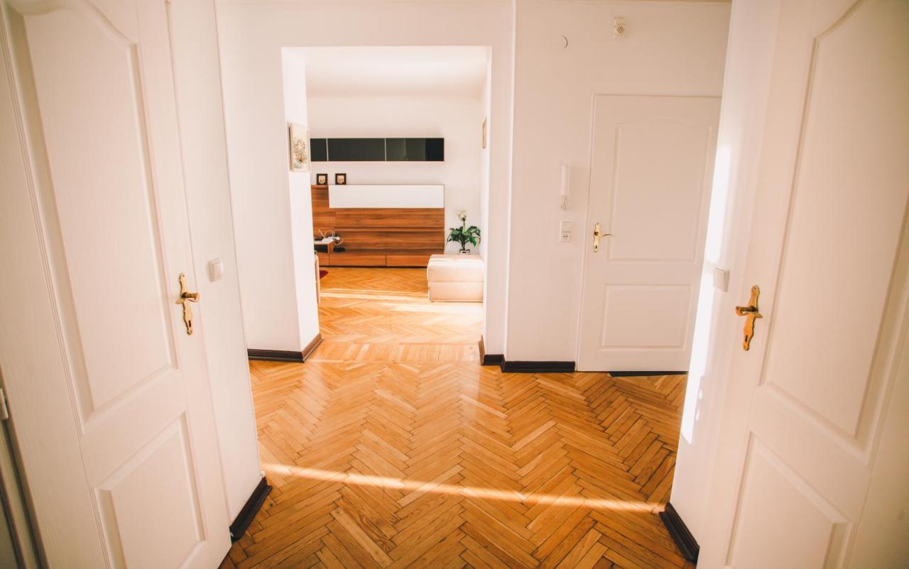 Amazing View Of Maydan! Apartman Kijev Kültér fotó