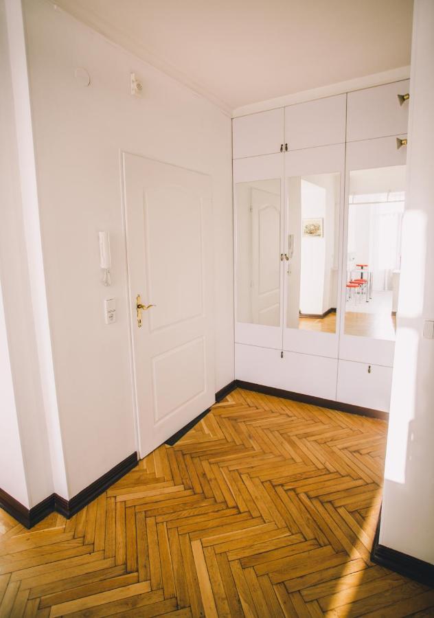 Amazing View Of Maydan! Apartman Kijev Kültér fotó